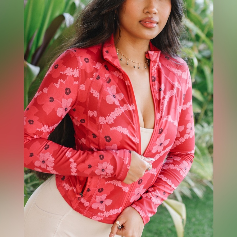 NWT Active By Teal x Lexbreezy Hawaii Contour Jacket in Pink Pua Kala